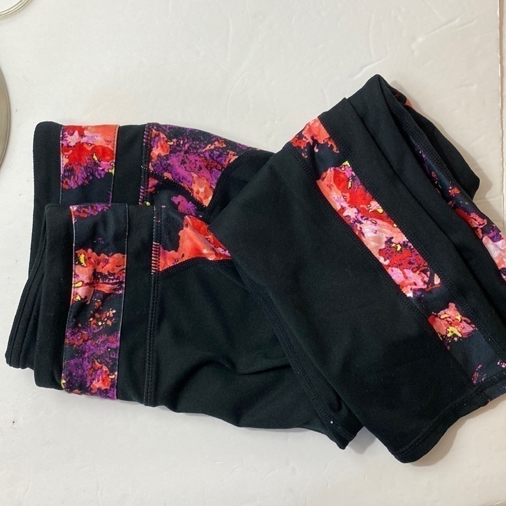 Fabletics crop pants size XS
